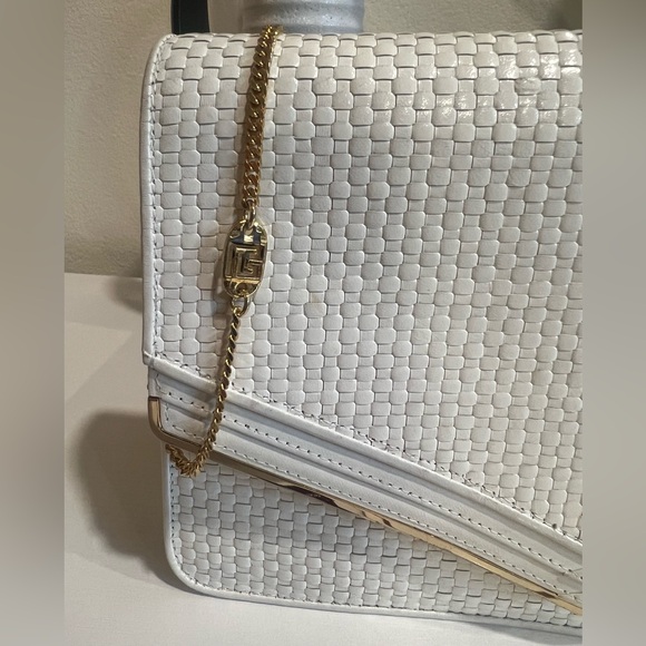 Pierre Balmain Wicker Bag - Picture 7 of 9